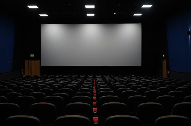 Premium Theatre with Amphitheatre Seating